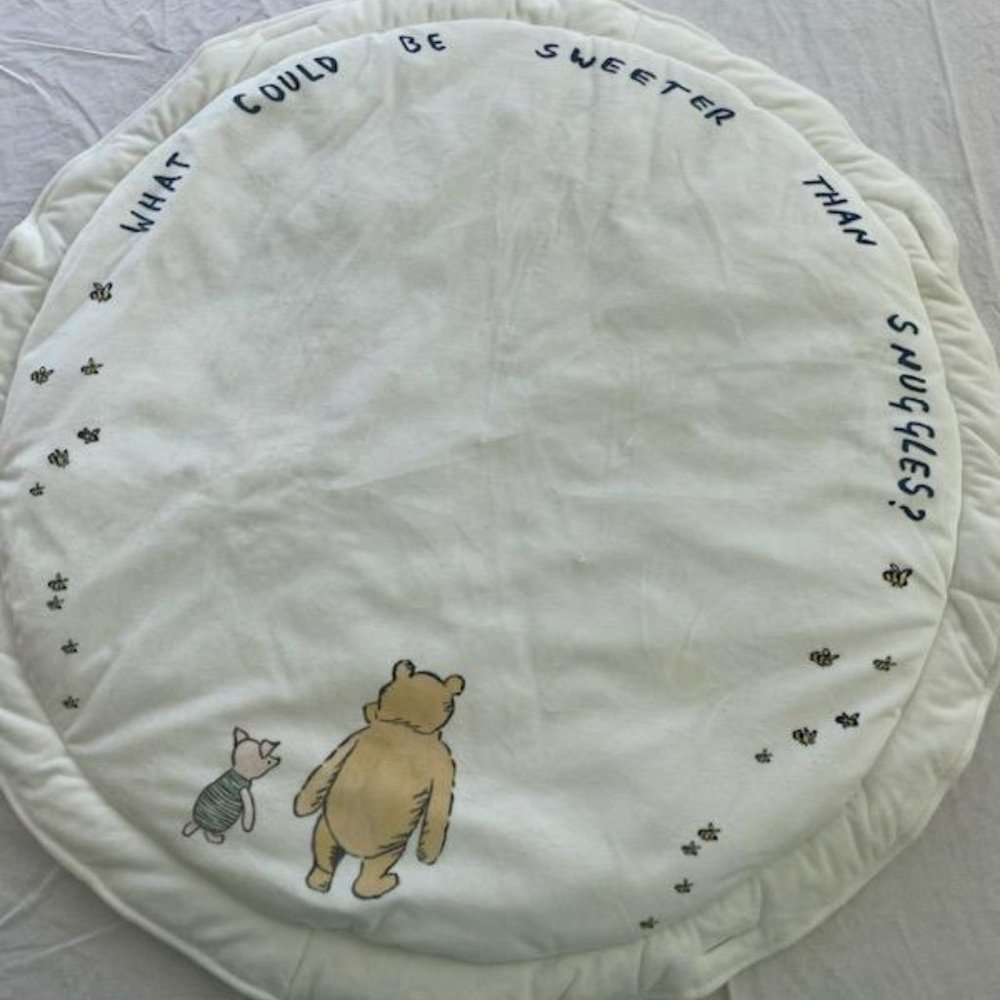 PBK Winnie the Pooh Activity Mat